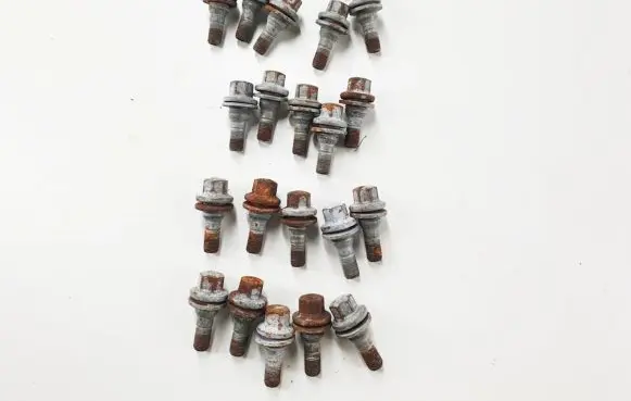 Citroen C6 Nuts/bolts 