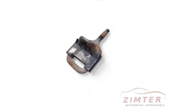 Engine bonnet/hood hinges