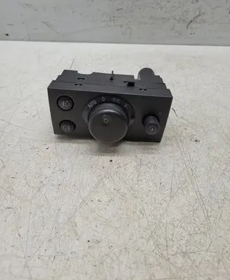 Light switch