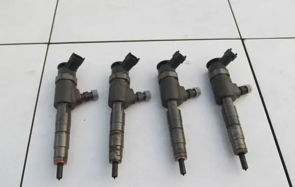 Ford Focus Fuel injector 0441104883