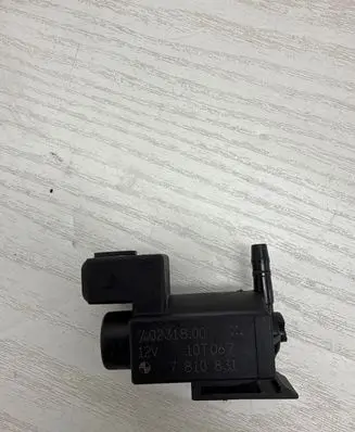BMW 5 F10 F11 Turbo solenoid valve 70231800 10T067 7810831