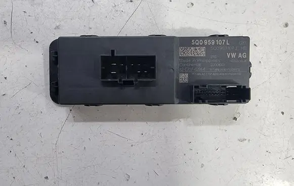 Tailgate/trunk control unit/module