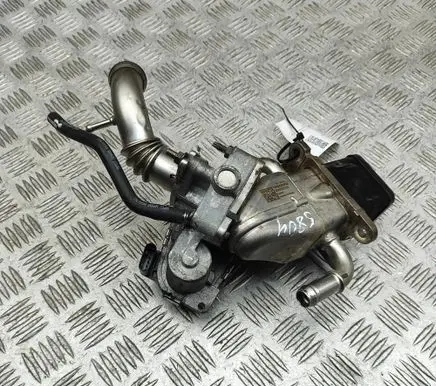 Volvo V60 EGR valve 30668658