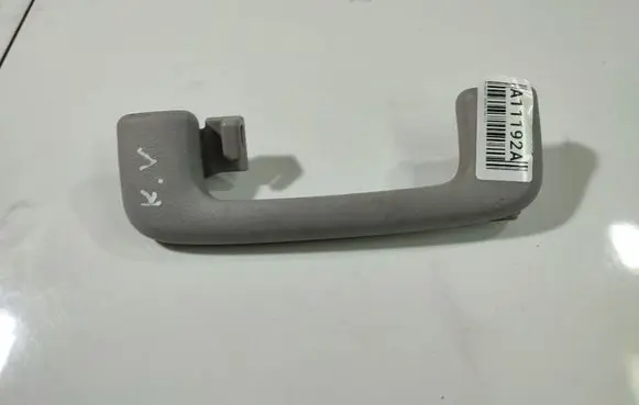 Mitsubishi Grandis Rear interior roof grab handle 