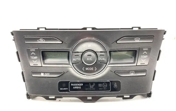 Toyota Auris 150 Interior fan control switch 5590012A30B