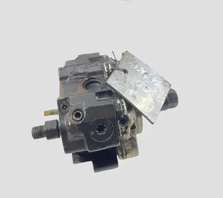 BMW 3 E46 Fuel injection high pressure pump 7788670 0445010045