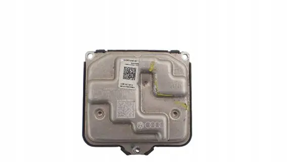 Audi Q2 - Headlight ballast module Xenon 8S0907397C
