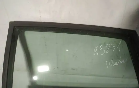 Seat Toledo III (5P) Rear door window glass as2