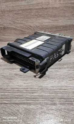 Volkswagen Golf III Engine control unit/module ECU 443907311b 0261200261