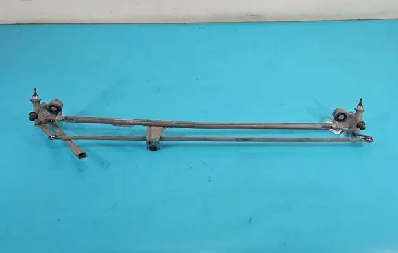 Front wiper linkage