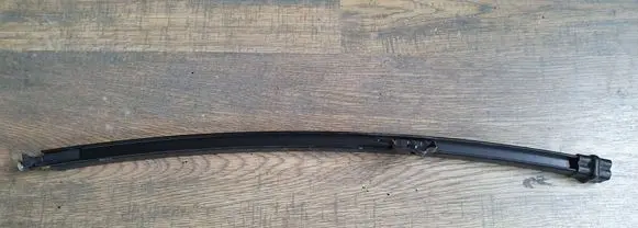 KIA Optima Rear door windshield rail 