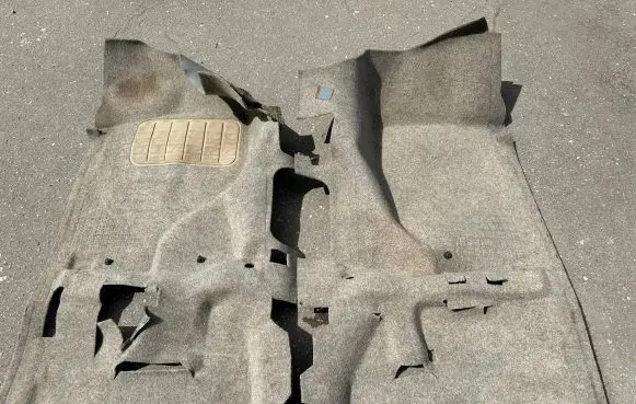 Nissan Terrano Interior carpet 749010X402