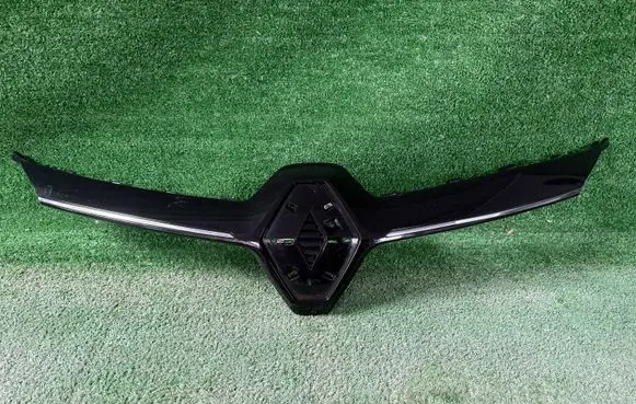 Renault Clio V Front grill 620786224P