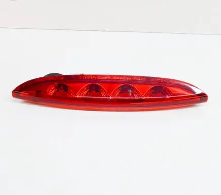 Renault Captur Third/center stoplight