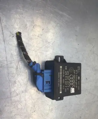 Audi A6 S6 C6 4F Light module LCM 5DF008886 4F0907357 4F0910357