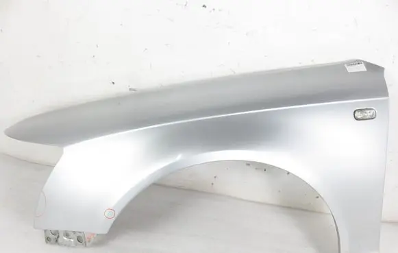 Audi A6 S6 C6 4F Fender