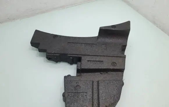 Nissan Qashqai+2 Spare wheel section trim 84977EY10A