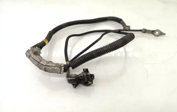 Toyota Avensis T250 Negative earth cable (battery)