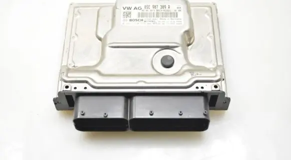 Volkswagen Tiguan Engine control unit/module 05E907309R