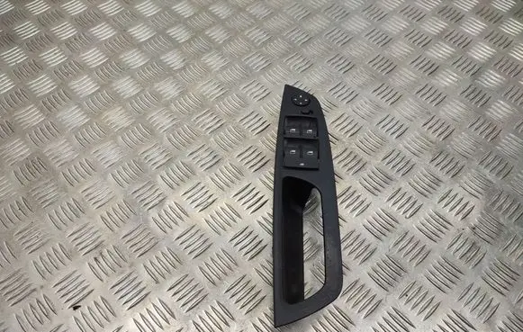 BMW X6 E71 Electric window control switch 9218043 7137137