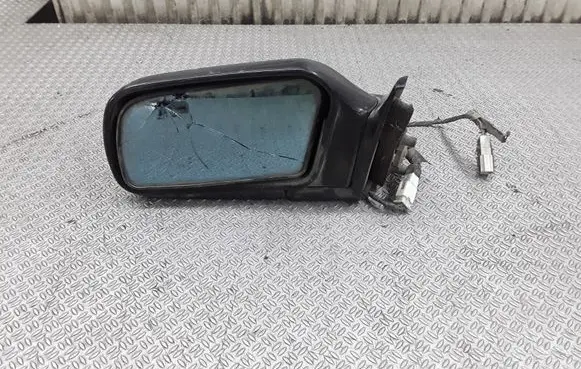 Mazda 626 Front door electric wing mirror E200734