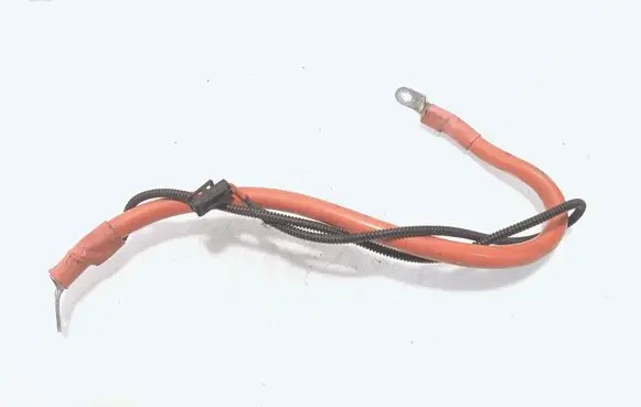 BMW 5 E60 E61 Positive cable (battery) 