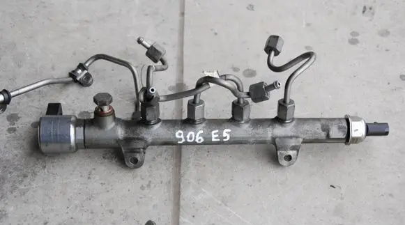Mercedes-Benz Sprinter W906 Fuel main line pipe 130KM
