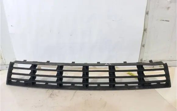 Audi A4 S4 B5 8D Front bumper lower grill 8d0807683aa