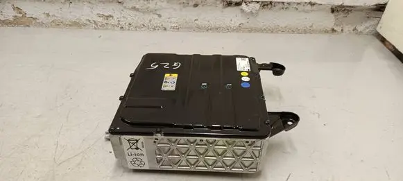 Audi A3 8Y Hybrid / electric car battery 5wa915107