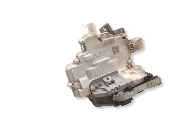 Porsche Cayenne (92A) Rear door lock 8K0839016