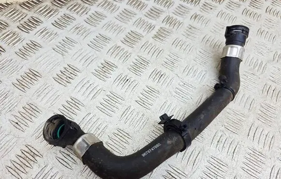 Citroen C4 Cactus Engine coolant pipe/hose 9678747680