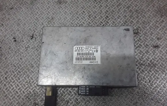 Audi A4 S4 B7 8E 8H Bluetooth control unit module 8P0862335D