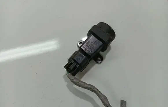 Honda FR-V Fuel cut-off switch WQT100030