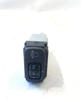 Mitsubishi Outlander Light switch