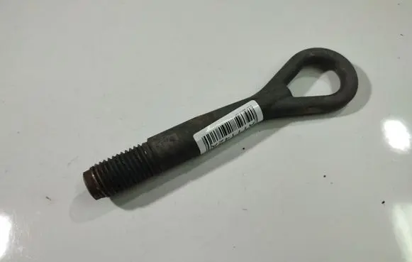 Nissan Qashqai Towing hook eye 