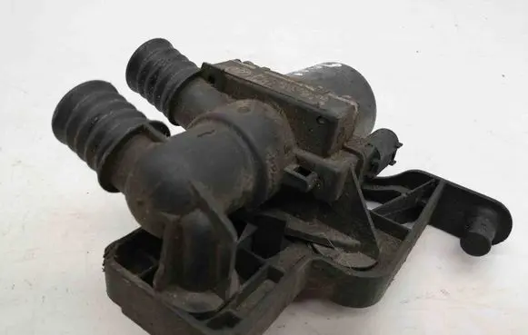 BMW 5 E60 E61 Electric auxiliary coolant/water pump 692022602