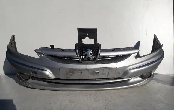 Peugeot 607 Front bumper 9649008677