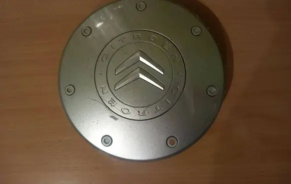 Citroen Berlingo Original wheel cap 9682061980 Spax624104
