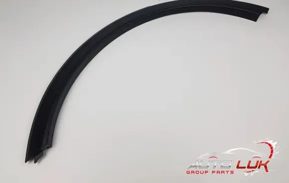 Opel Mokka X Rear arch trim 95164507