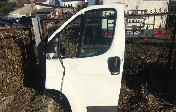 Citroen Jumper Front door