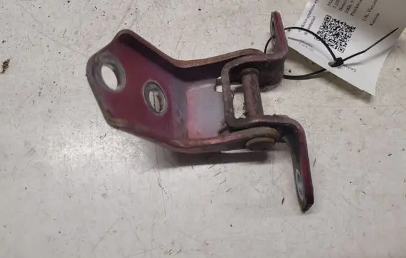 Mazda 5 Front door lower hinge 