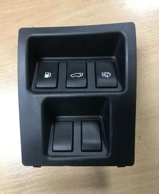 Lexus RX 450H Other switches/knobs/shifts 15C331 15C332