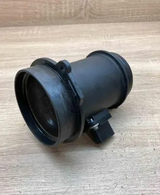 Audi A6 S6 C6 4F Mass air flow meter 059906461K