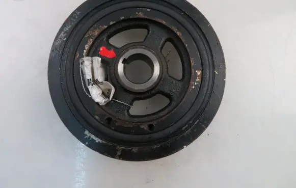 Subaru Impreza III Crankshaft pulley
