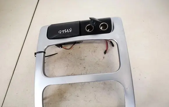 Jeep Cherokee Other interior part vh4370