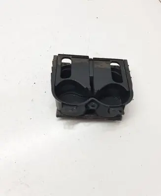 Cup holder front