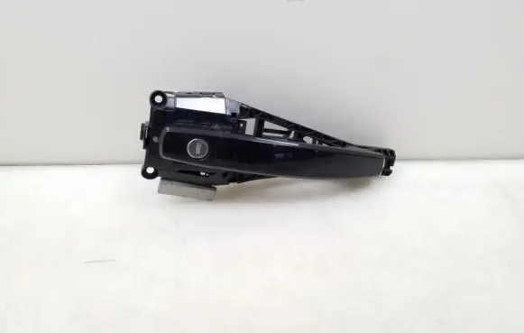 Opel Astra J Front door exterior handle 13344976