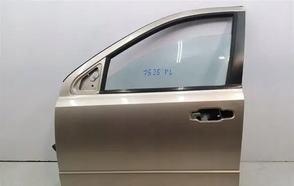 KIA Sorento Front door