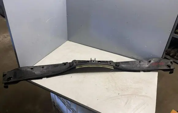 BMW 1 E81 E87 Other engine bay part 6979758 15677210 6925974