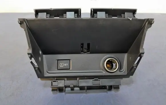 Subaru Forester SJ Glove box 66241SG050